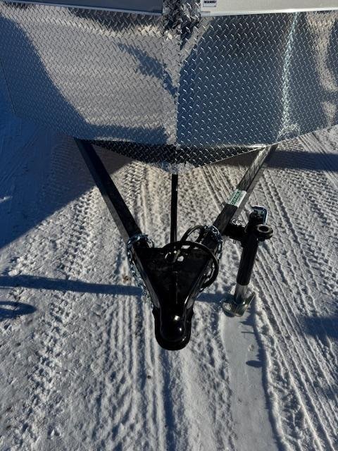 x AERO Enclosed Cargo
