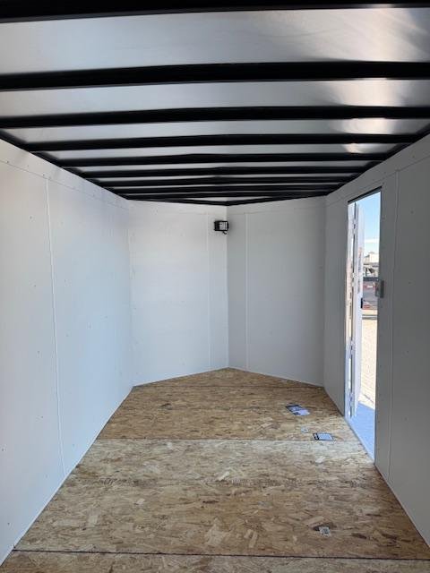 x AERO Enclosed Cargo