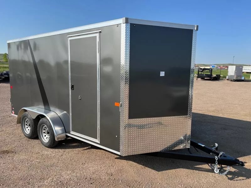 x AERO Enclosed Cargo