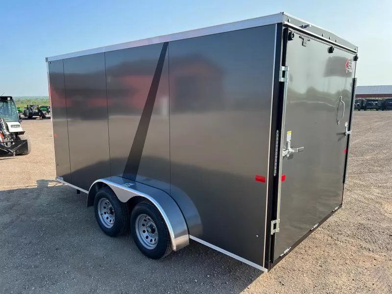 x AERO Enclosed Cargo