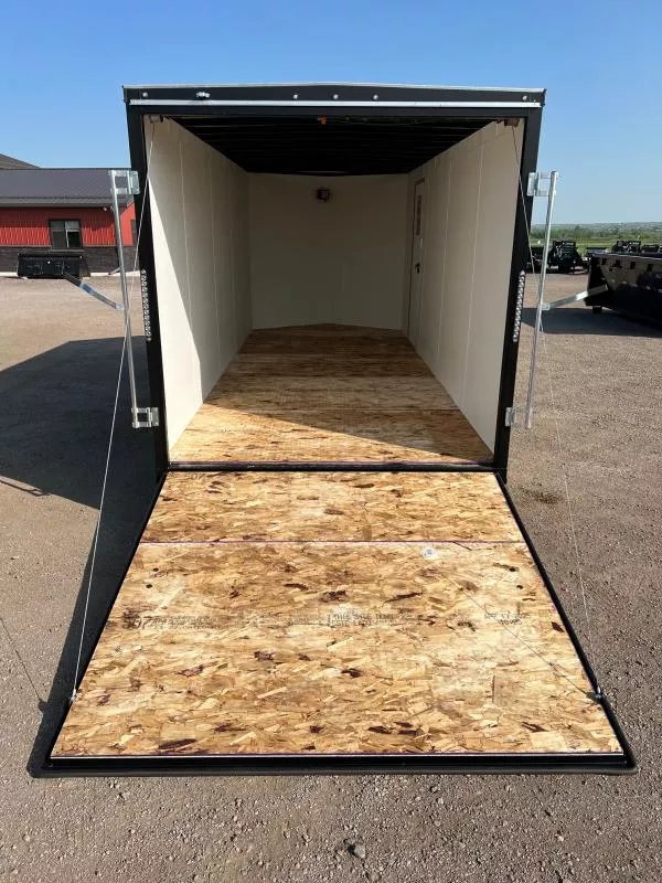 x AERO Enclosed Cargo