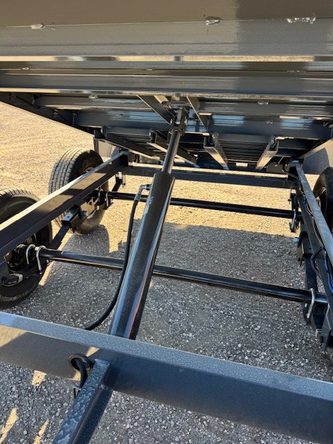 60"x10' Lamar Trailers Dump