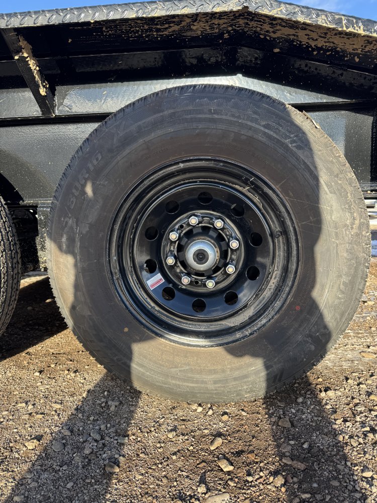 102"x40' Load Trail Equipment