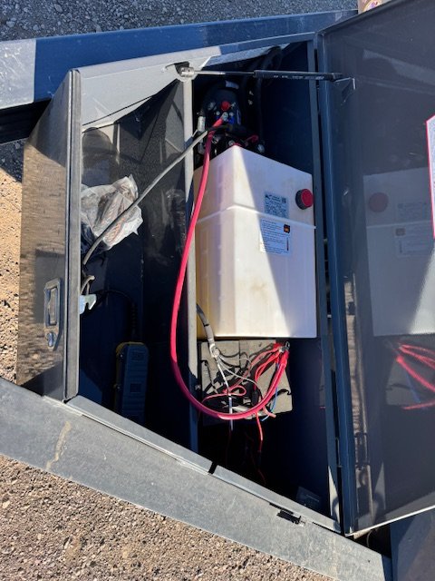 83"x14' Lamar Trailers Dump