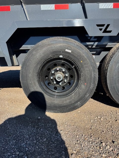 83"x14' Lamar Trailers Dump