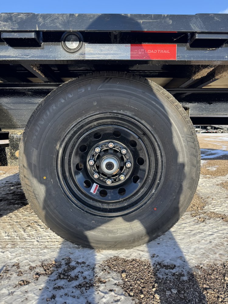 102"x28' Load Trail Equipment