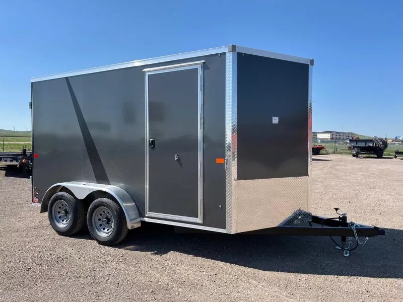 x AERO Enclosed Cargo