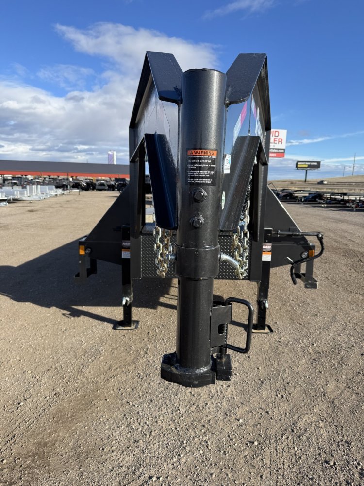 102"x25' Load Trail Equipment