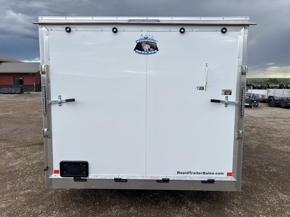 8.5'x20' R & M Mfg. Inc Enclosed Cargo