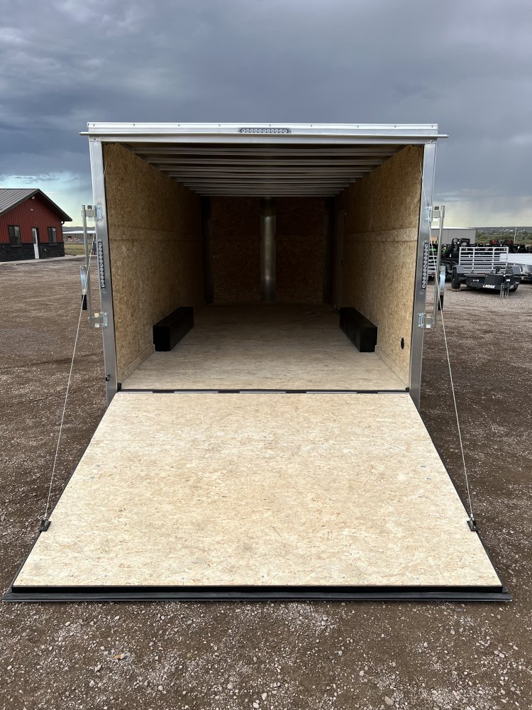 8.5'x20' R & M Mfg. Inc Enclosed Cargo