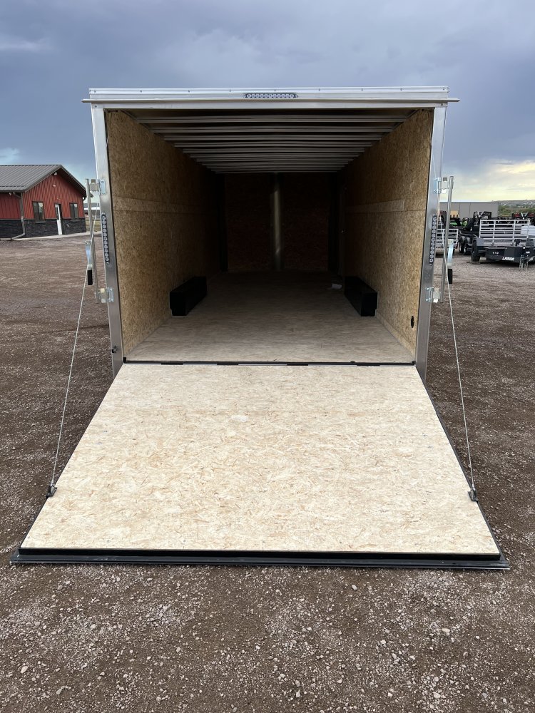 8.5'x24' R & M Mfg. Inc Enclosed Cargo