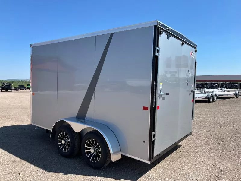 x AERO Enclosed Cargo