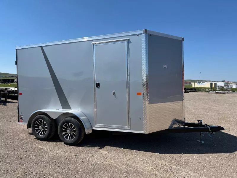 x AERO Enclosed Cargo
