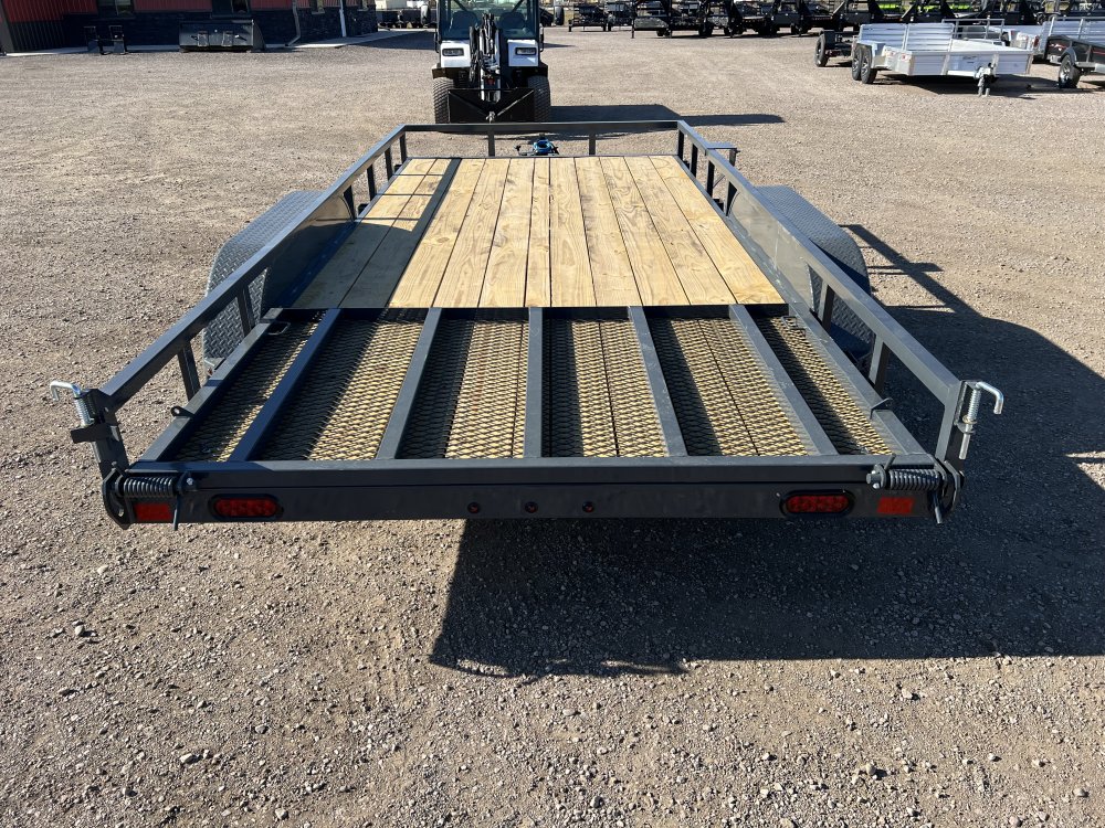83"x16' Lamar Trailers Utility