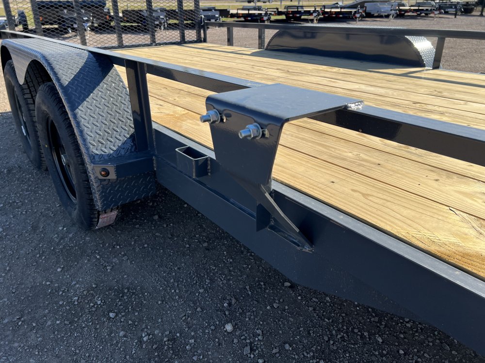 83"x16' Lamar Trailers Utility