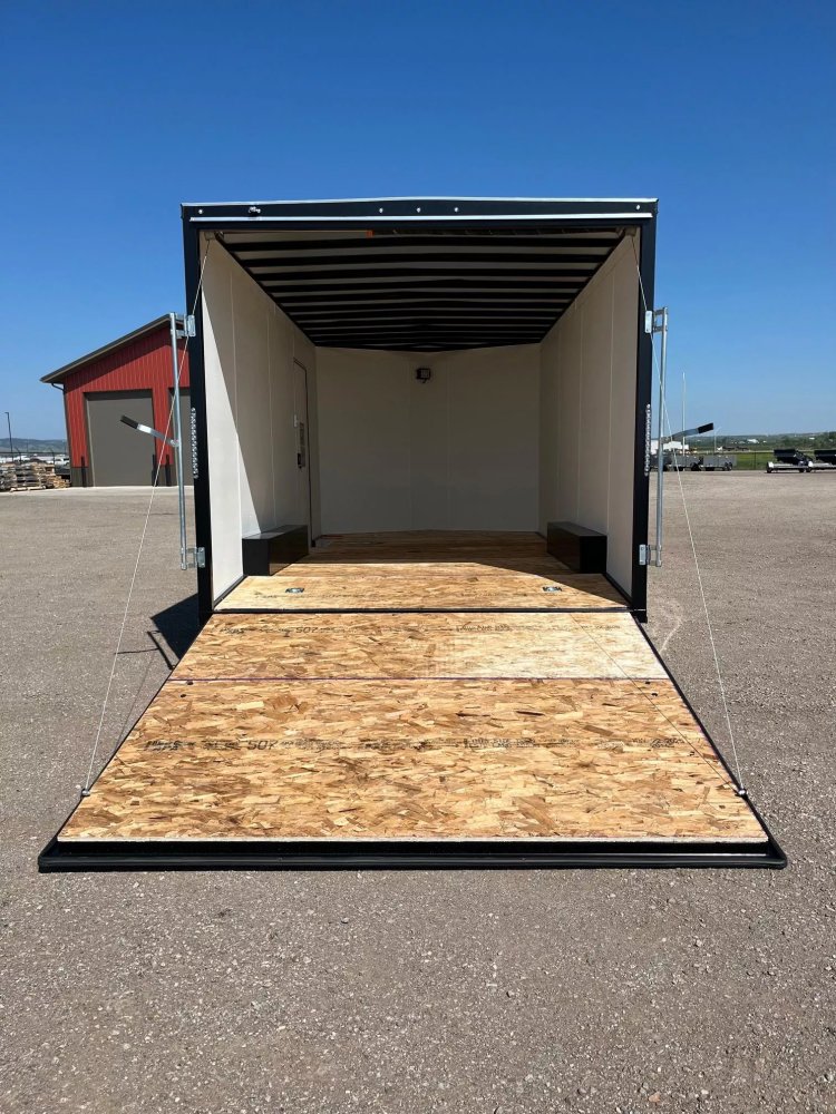 x AERO Enclosed Cargo