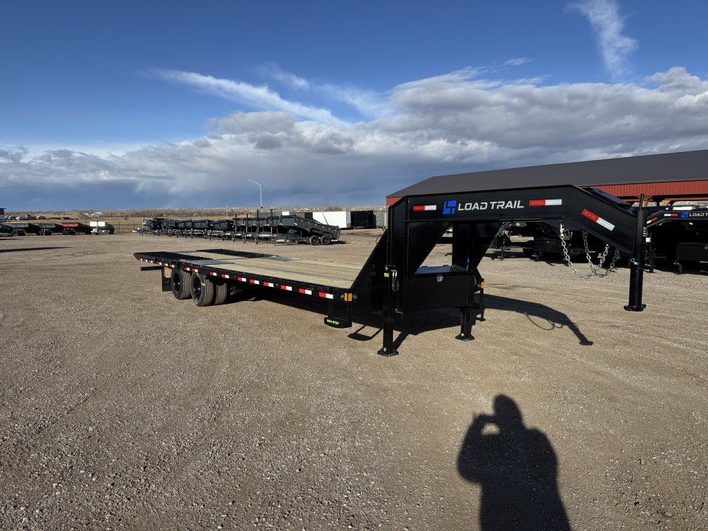 102"x32' Load Trail Equipment