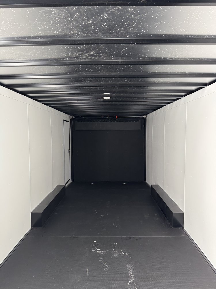 8.5'x32' AERO Enclosed Cargo