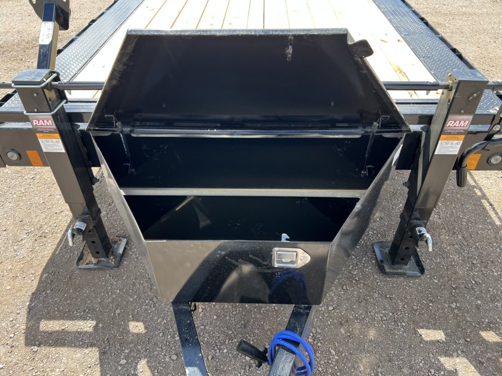 102"x24' Load Trail Equipment