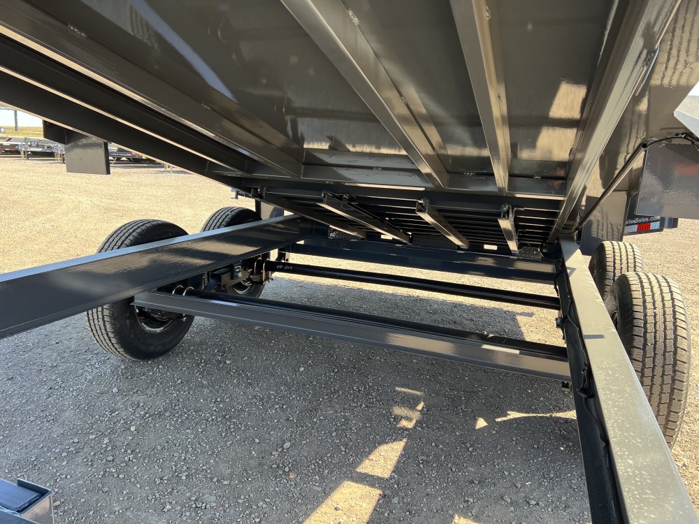 83"x14' Lamar Trailers Dump