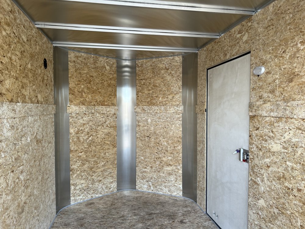 6'x10' R & M Mfg. Inc Enclosed Cargo