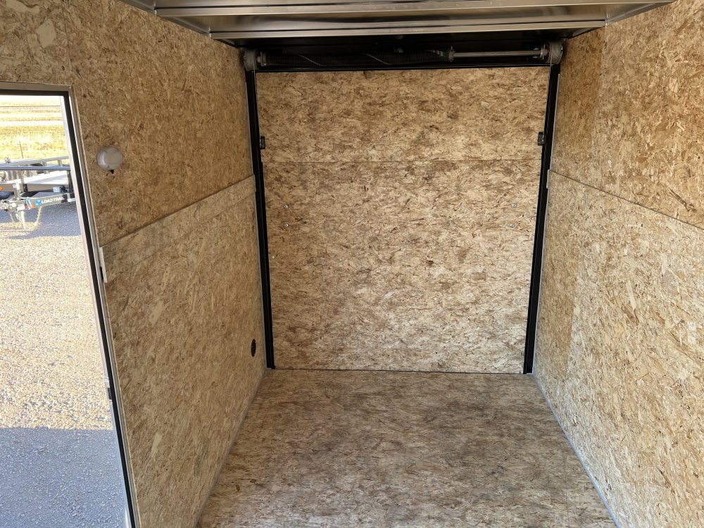 6'x10' R & M Mfg. Inc Enclosed Cargo