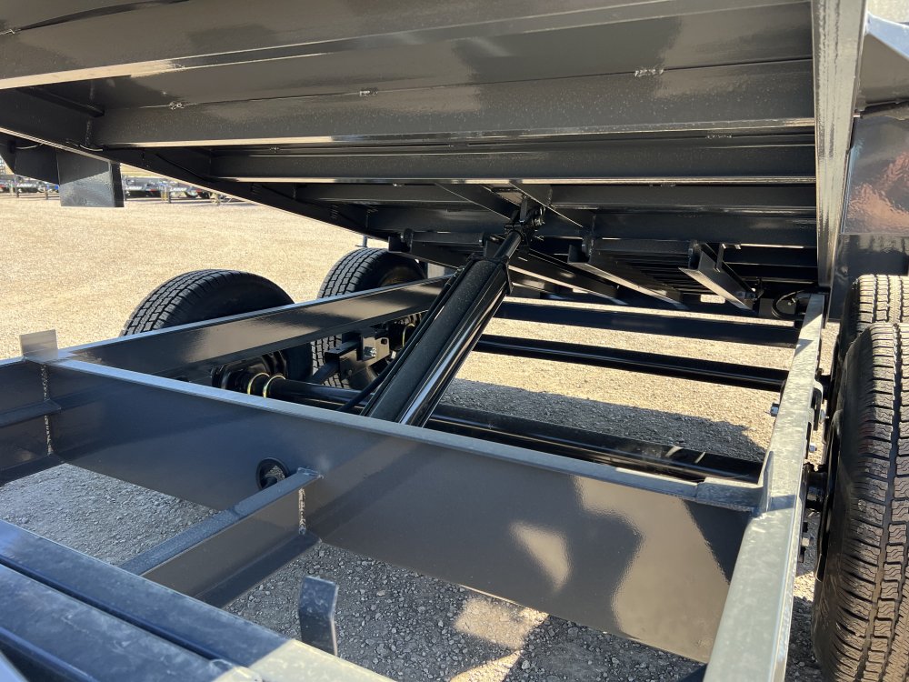 60"x10' Lamar Trailers Dump