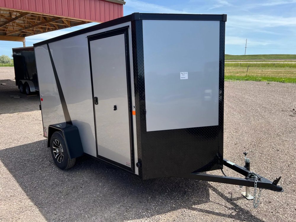x AERO Enclosed Cargo