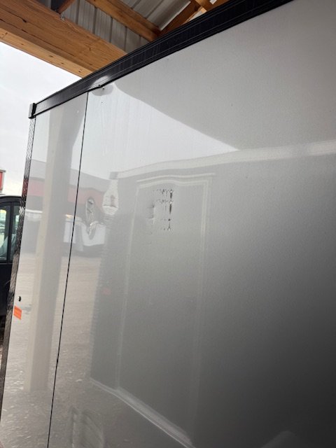 x AERO Enclosed Cargo