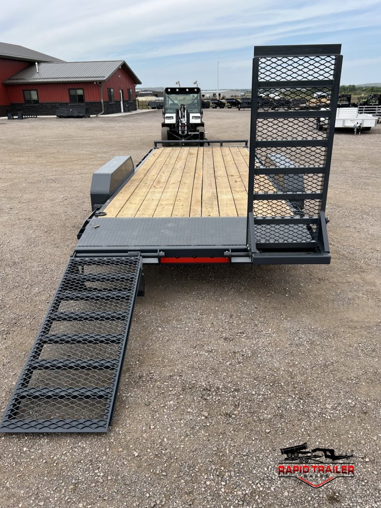 83"x20' Lamar Trailers Equipment