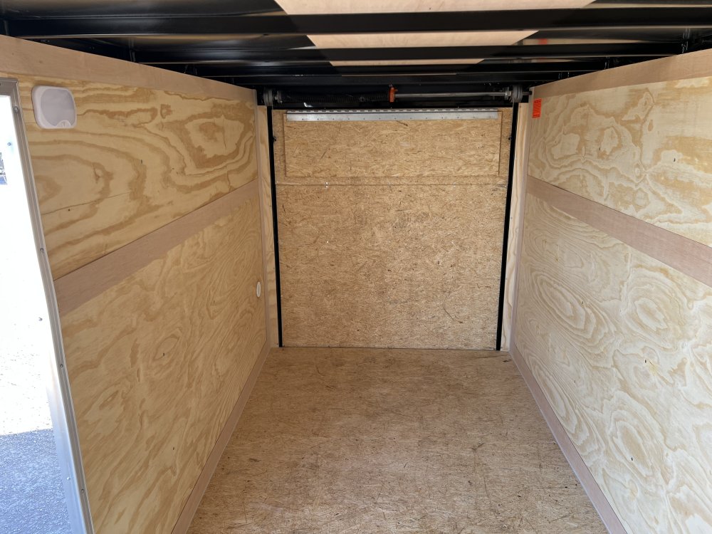6'x12' Cross Enclosed Cargo
