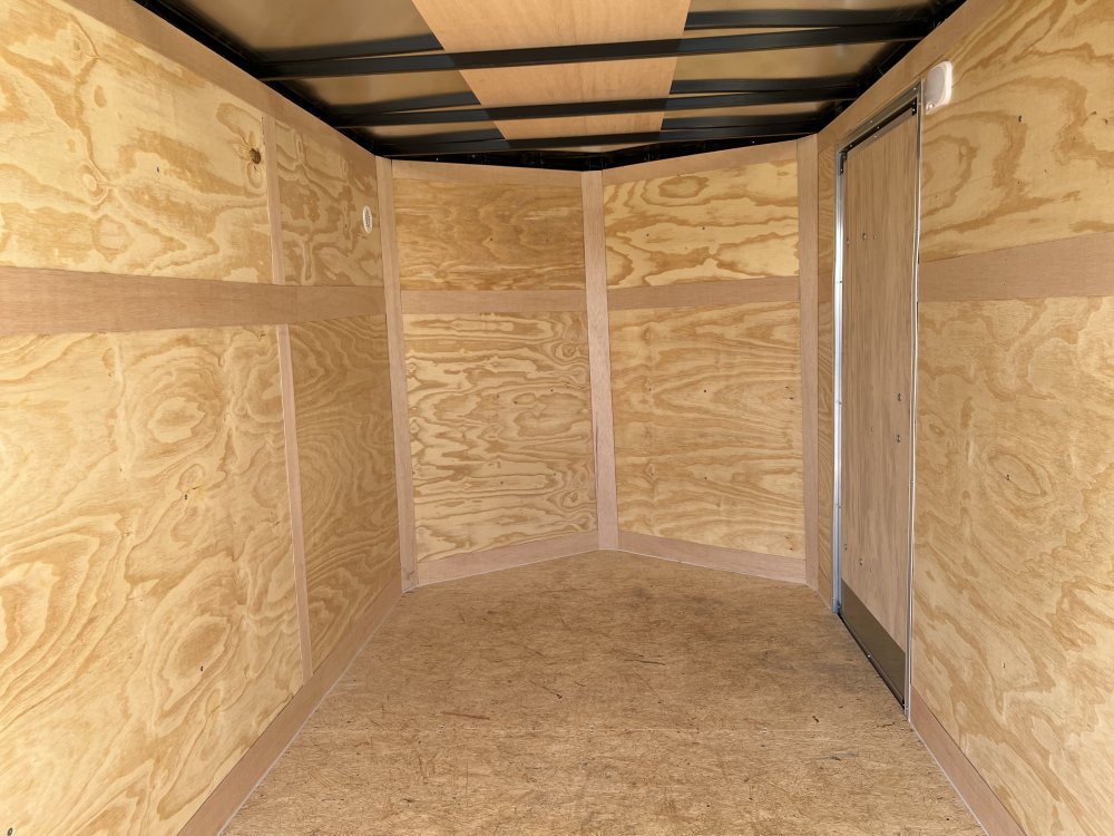 6'x12' Cross Enclosed Cargo