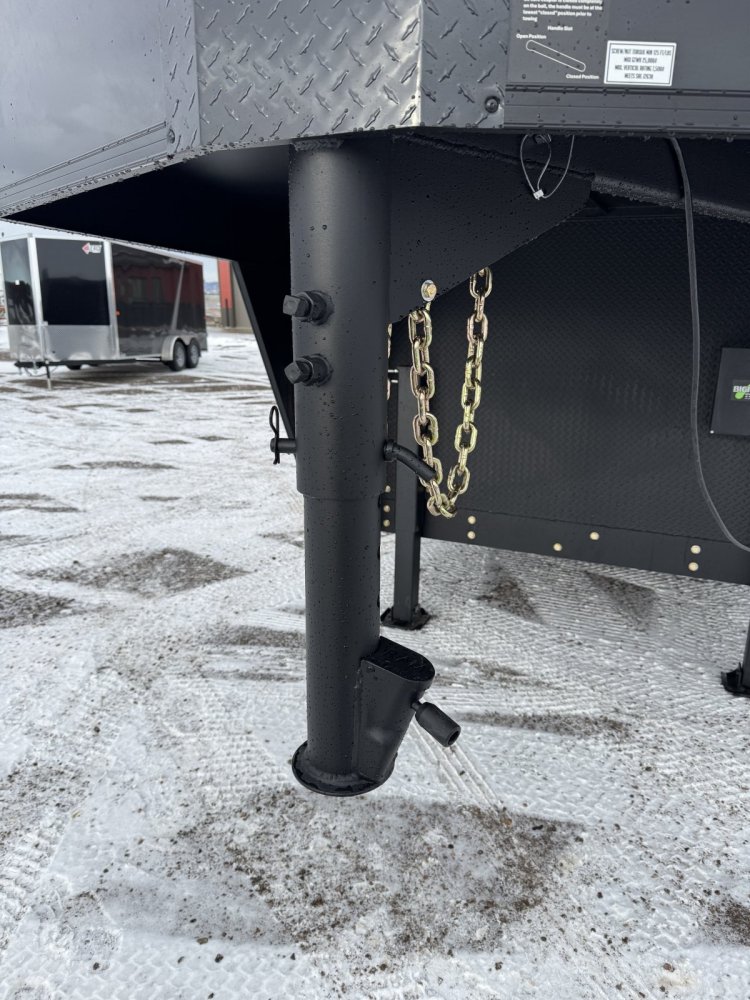 8.5'x40' AERO Enclosed Cargo