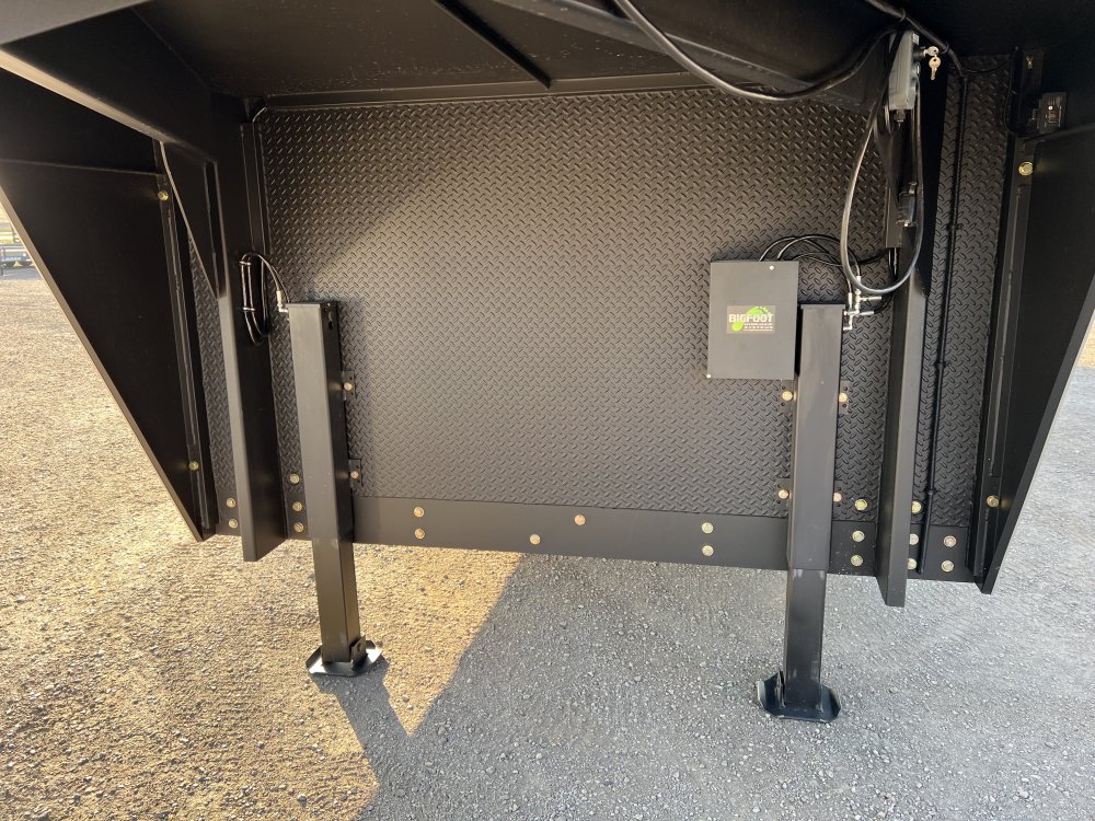 8.5'x40' AERO Enclosed Cargo