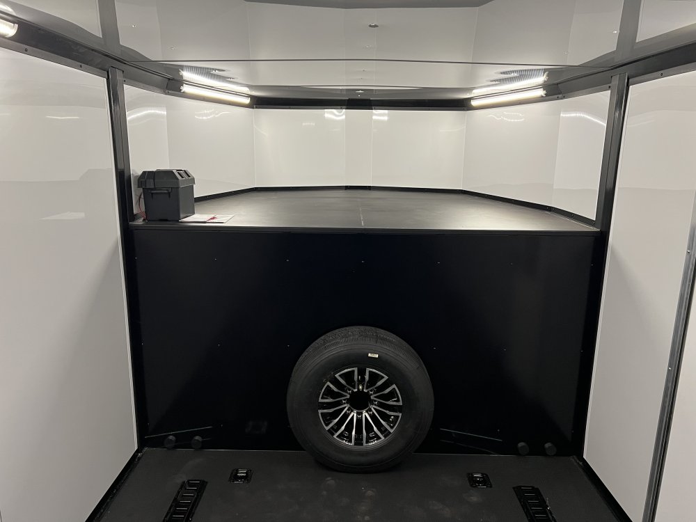 8.5'x40' AERO Enclosed Cargo