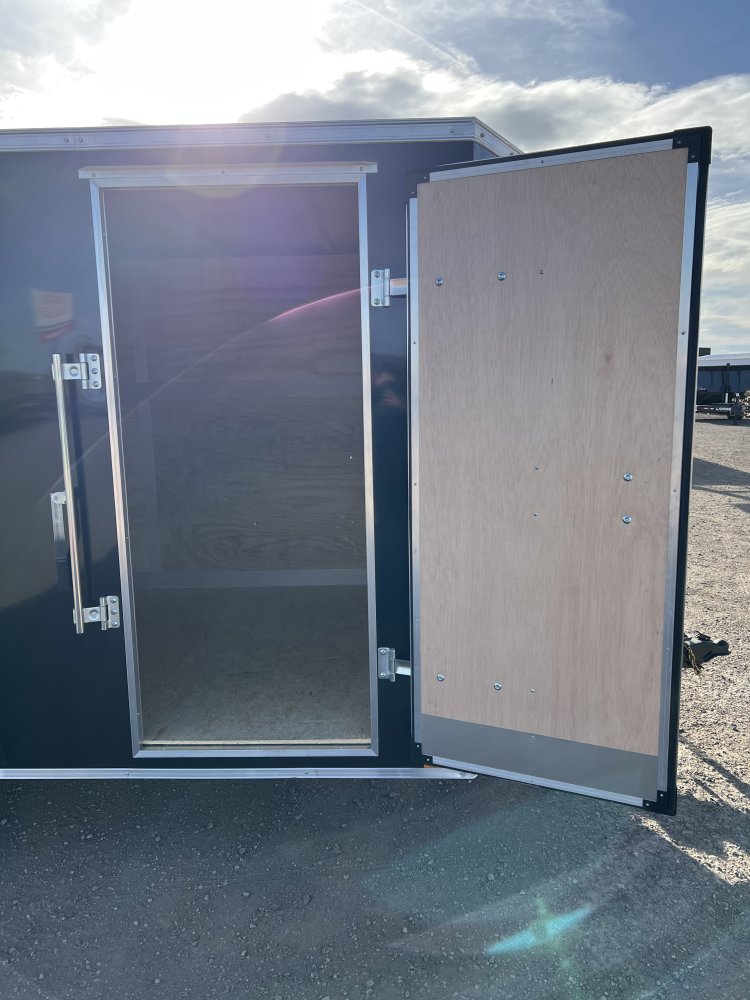 7'x14' Cross Enclosed Cargo