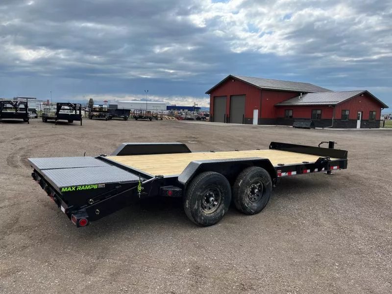 x Load Trail Equipment