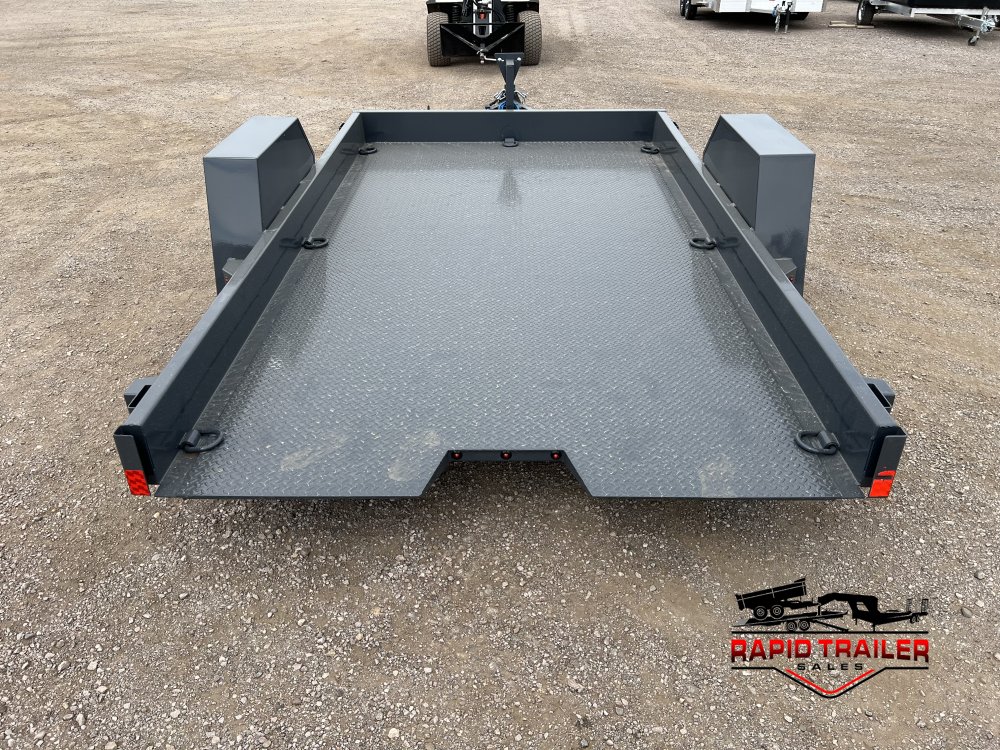79"x12' Lamar Trailers Equipment