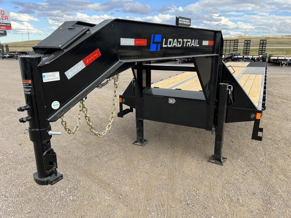 102"x32' Load Trail Equipment