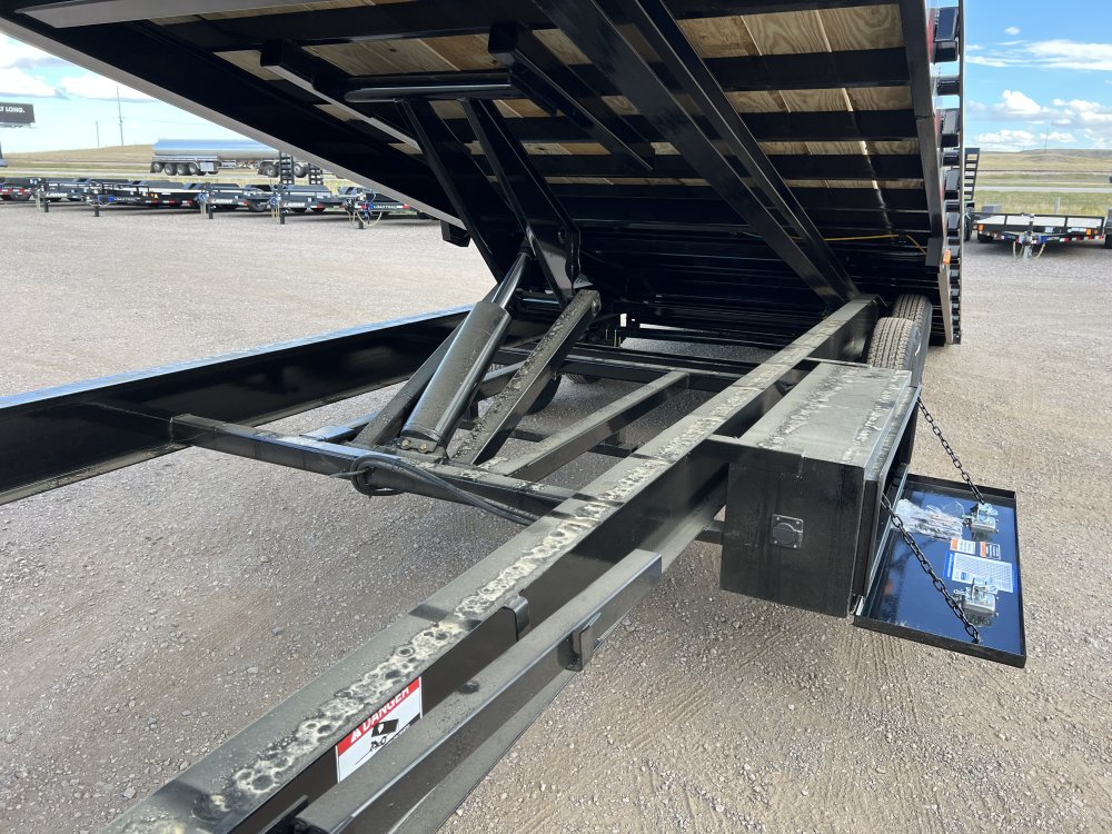 102"x28' Load Trail Equipment