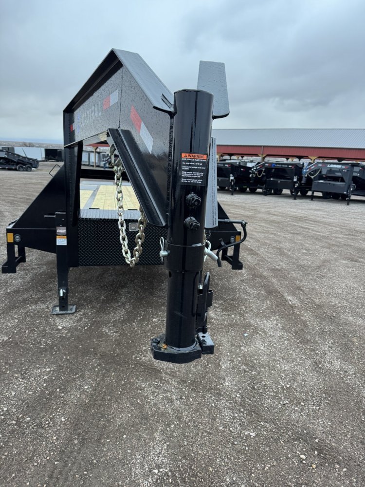 102"x32' Load Trail Equipment