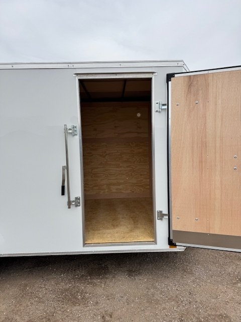 7'x16' Cross Enclosed Cargo