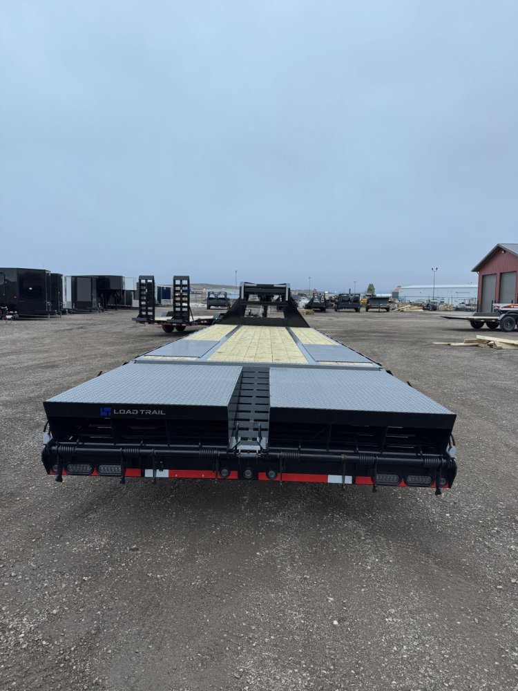 102"x30' Load Trail Equipment