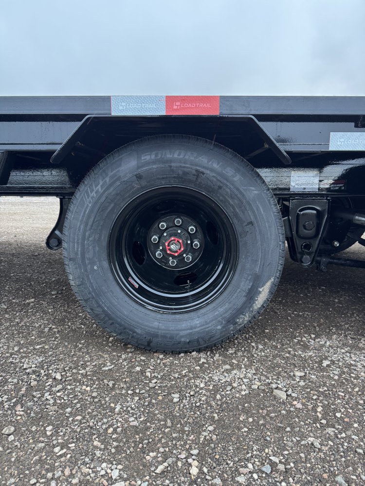 102"x30' Load Trail Equipment