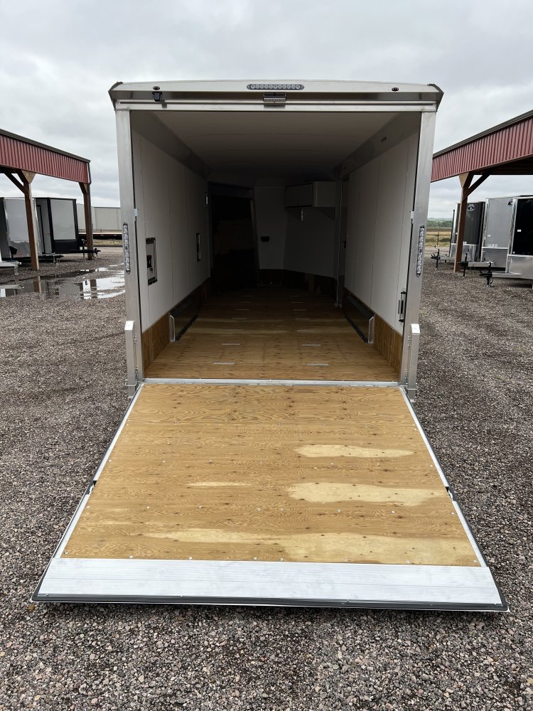 7.5'x23' NEO Enclosed Cargo