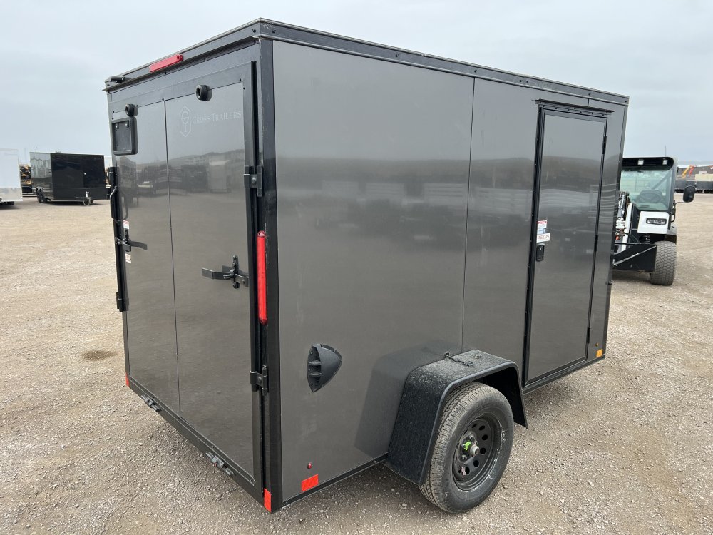 6'x10' Cross Enclosed Cargo