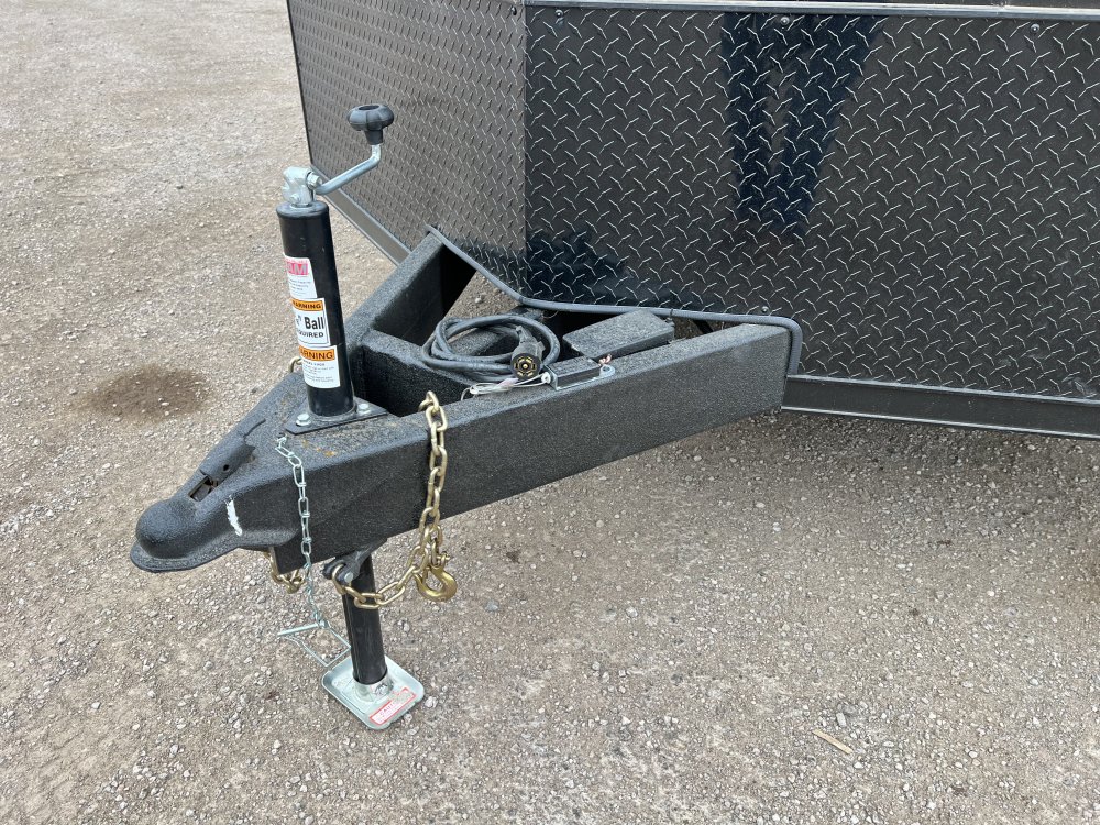 8.5'x16' Cross Enclosed Cargo