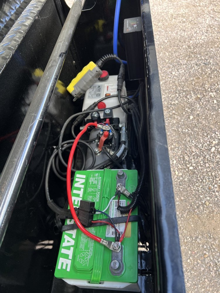 83"x16' Load Trail Dump