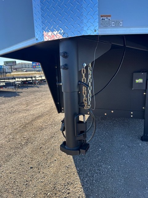 8.5'x32' AERO Enclosed Cargo