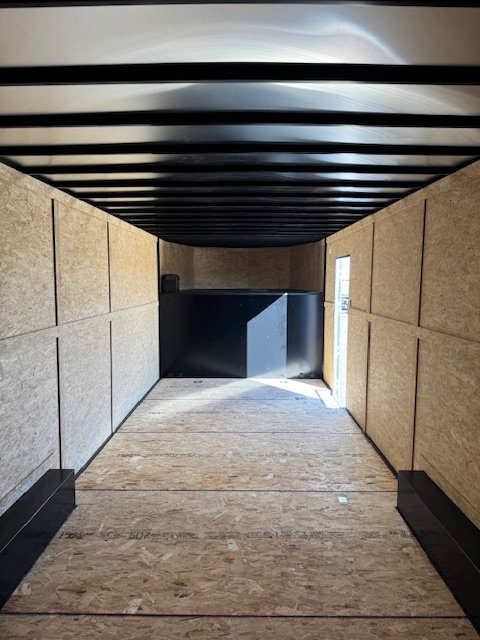 8.5'x32' AERO Enclosed Cargo